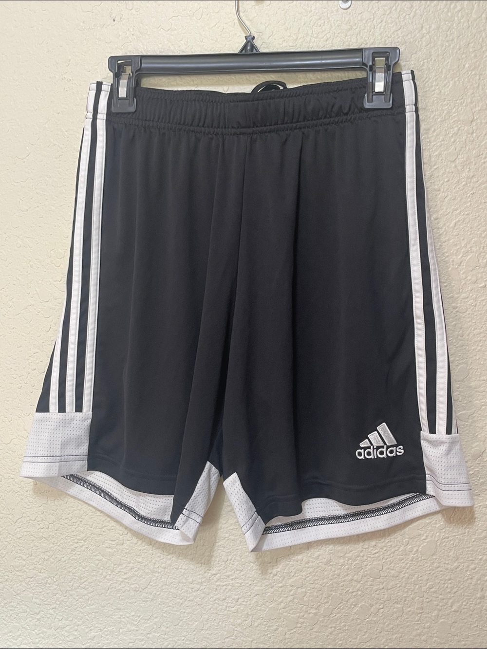 Adidas Men's Black And White Shorts. Good Condition. Size M. - Picture 1 of 5
